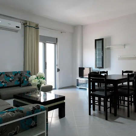 Grand Blue Aparthotel Sarande Exterior photo